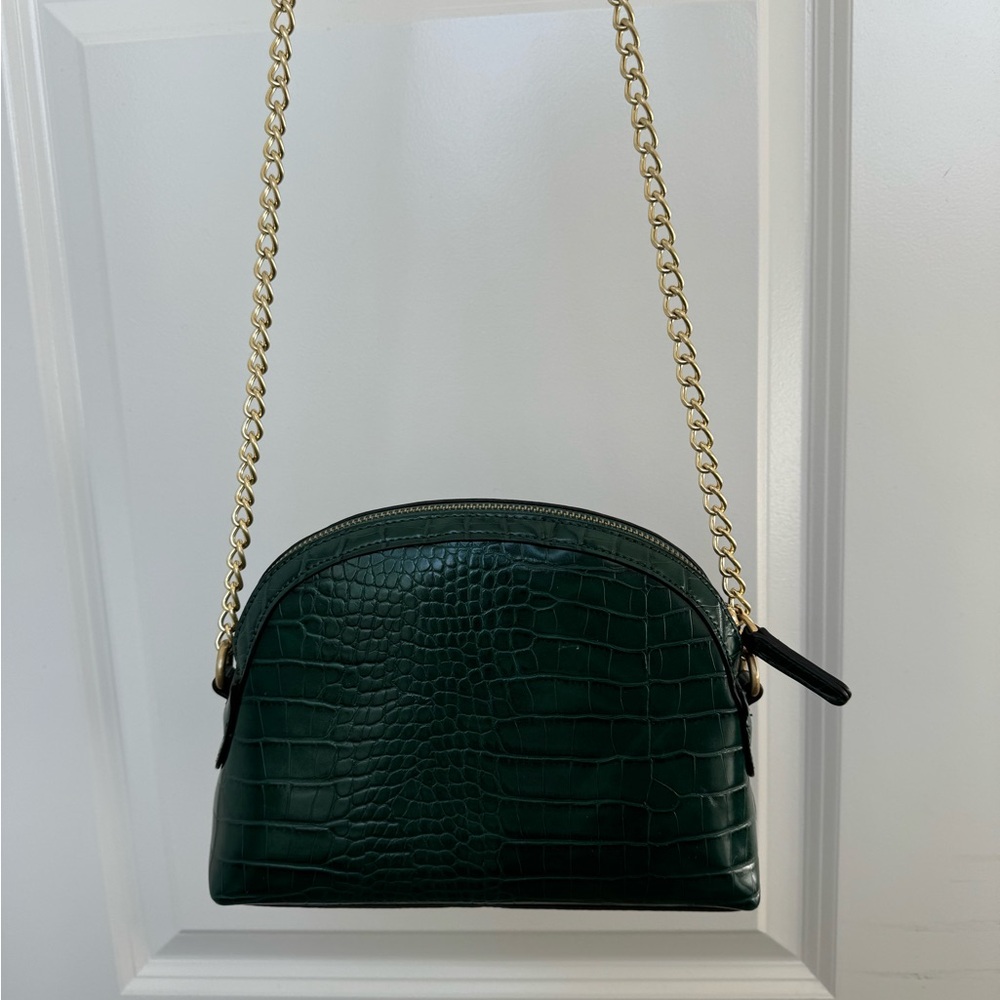 Forever 21 Dark Green Croc-Embossed Crossbody Bag